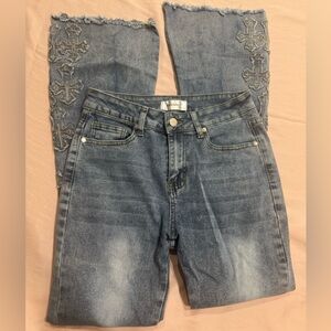 BAMBOO Distressed Denim Jeans with Cross Embroidery